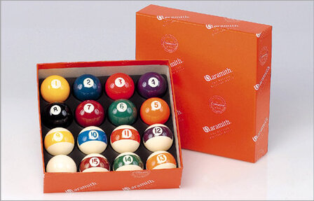 Poolballen Aramith continental 57,2mm