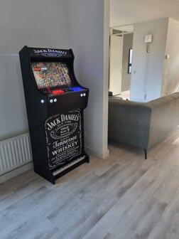 Gepersonaliseerde Arcadekast &ndash; 32 inch scherm &ndash; 12.000 games &ndash; Plug &amp; Play